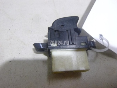 GE4T66370A Кнопка стеклоподъемника Mazda Premacy (CP) (1999 - 2004)