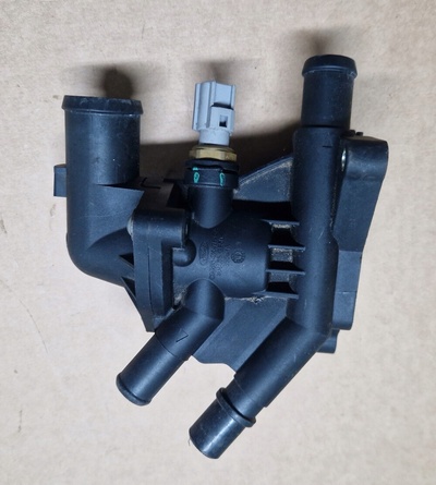 CM5G9K478GA форд фиеста mk7 ecosport focus mk3 термостат корпус датчик cm5g - 9k478 - ga