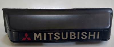 MB645767 mitsubishi pajero диафрагма на крышку крепление освещение индикатор массива задняя