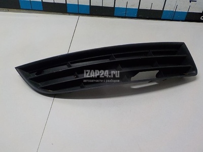 3C08536669B9 Решетка в бампер правая VAG Passat [B6] (2005 - 2010)