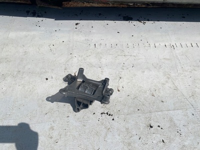 9A137514601 порше 991 boxster кайман 981 2.7 3.4 лапа подушка двигателя