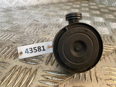 03E103765B Клапан вентиляции картерных газов Skoda Fabia 1999-2007 2003