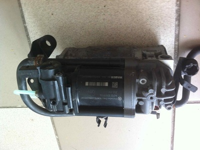 A2123200104 Компрессор пневмоподвески Mercedes E W212 2015 ,A2123200404,4430201701