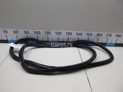 8X3831722B Уплотнитель двери VAG A1 (8X) (2010 - 2018)