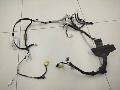 8222360E70 Бардачок Toyota Land Cruiser Prado 150 (2010-) 2021