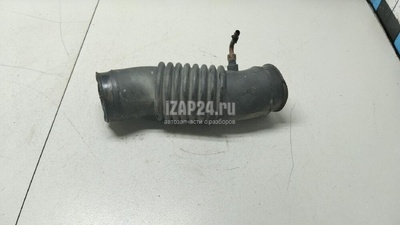 1016000588 Патрубок воздушного фильтра Geely MK (2008 - 2015)
