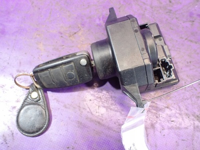 4F0910132E audi a6 c6 04 - 2 , 7 tdi иммобилайзер ключ 4f0909135e