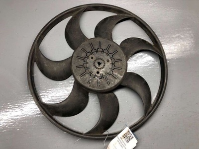 1137328364 Вентилятор радиатора Audi A6 C5 (S6,RS6) 2004 ,0130303331,4F0959455J,4F0910501B,3136613314