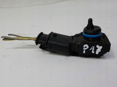 30756098 VOLVO V50 CZUJNIK TEMPERATURY PALIWA