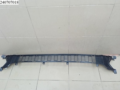 86560A2000 Решетка в бампер центральная Hyundai-KIA Ceed 2012-2018 KIA 86560-A2000,A2865-60000,,A286560000