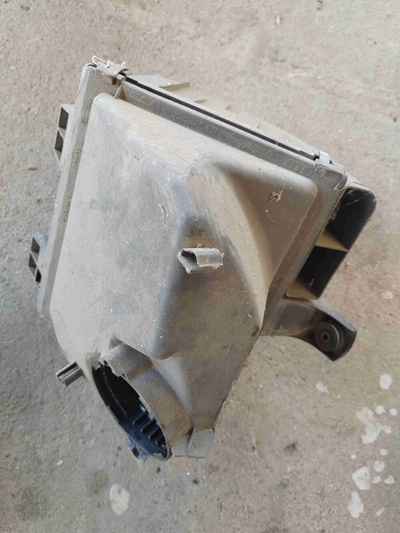 4B0133837E Корпус воздушного фильтра Audi A6 C5(1997-2004) 2002