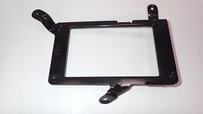 8P0035464 крепление усилителя bose audi a3 s3 8p