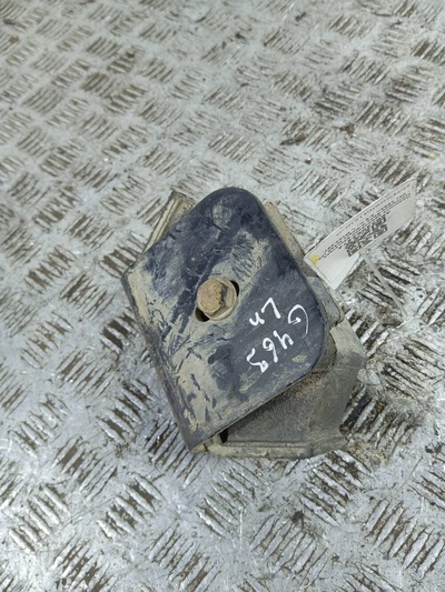 4602407018 Подушка крепления двигателя 3.0i 12V , L=R. M103.987 , полный привод. Mercedes-Benz G-Класс W463 1992