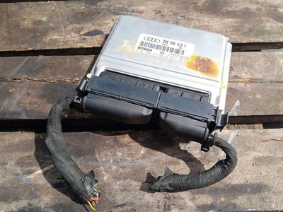 8D0906018P Блок управления двигателем Audi A6 C5 (S6,RS6) 1998 ,0261206319