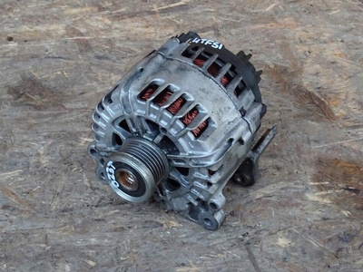 03C903023T audi a3 8p гольф v vi 1.4 tfsi генератор 140a
