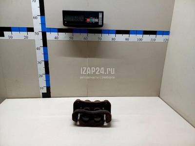 4773048150 Суппорт тормозной передний правый Toyota NX 200/300H 2014
