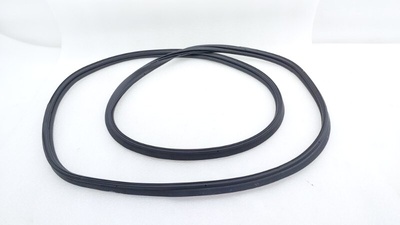 51769854893 Уплотнитель двери багажника BMW X5 G05 2021 , 9854893