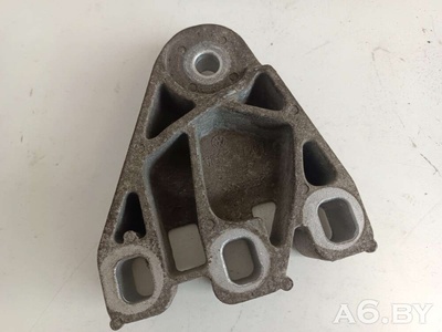 7E0199207 Кронштейн Volkswagen Multivan T5 2009