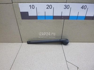 5NN95570703C Поводок стеклоочистителя заднего VAG Tiguan 2016