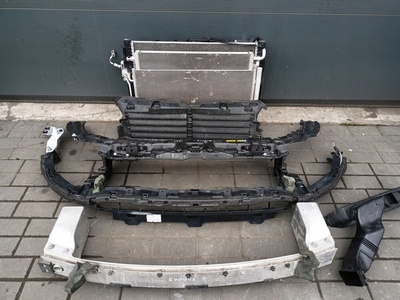 K8D28C607CE land rover range rover evoque ii 2.0d l551 - полоса передний радиаторы балка