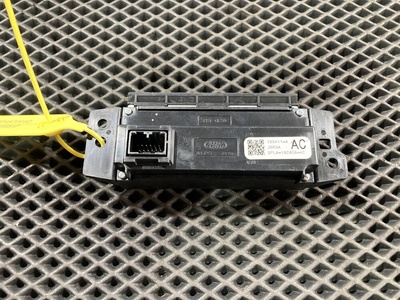GPLA18C858AC Дисплей Land Rover Range Rover 4 2012 ,LR070392