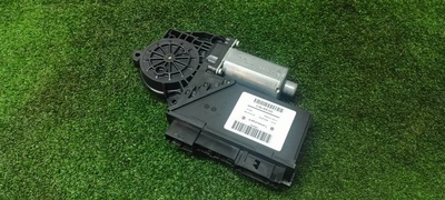 7L0959704D моторчик стеклоподъемника VW Touareg 2002-2010