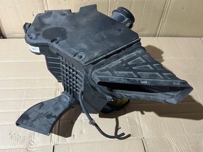 8K0133837B корпус фильтра воздушный audi a5 8t 3.0 tdi