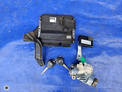8966142C11 rav4 06 - 09 2.2 d4d блок управления 89661 - 42c11