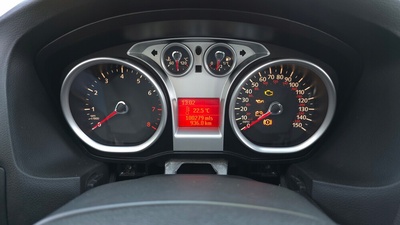 0610 форд c - max mk1 рестайлинг focus mk2 fl kuga i спидометр дисплей 2010 r . бензин
