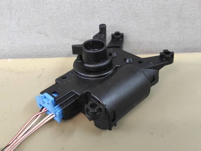 3093694 моторчик заслонки печки Audi Q7 4L 2012 ,52411483R06
