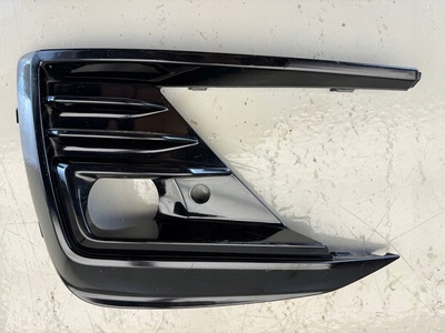 32227216 volvo s90 v90 рестайлинг r - design 20r - решётка решетка радиатора бампера передняя левый