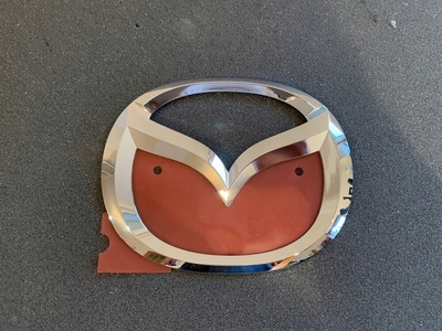TD1151731 mazda cx9 эмблема значек заднего