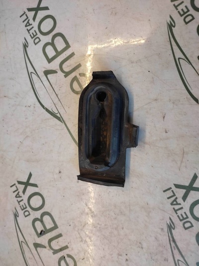 A2475040400 Уплотнитель Mercedes CLA C118 2022