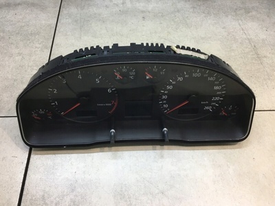 4B0920900D спидометр часы audi a6 c5 2.4 v6