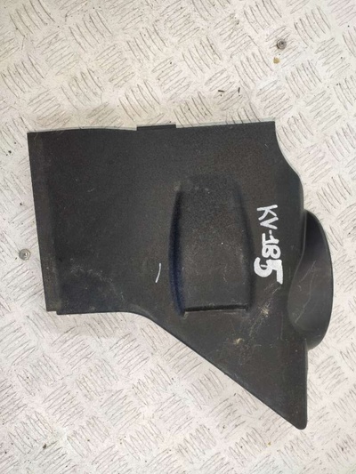 8e0103928b Накладка декоративная Audi A4 B6 2004