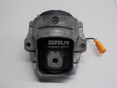 8R0199381C Опора двигателя левая VAG A4 [B8] (2007 - 2015)