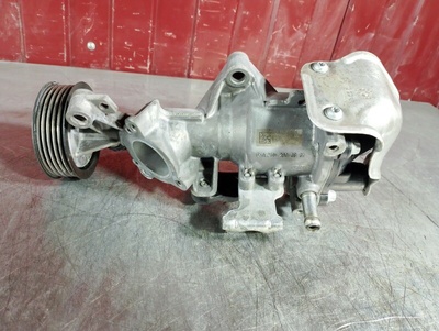 A2702000801 Помпа Mercedes A-class W176 2012 , A2702031582, , A2702000401, A2702000601, A2702000007, A2702000000, A2702000800