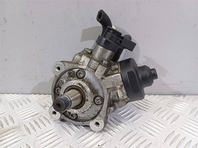 03L130755L ТНВД Volkswagen Passat B7 2013 , 7N0127242,03L201360AD,044010526,059919523A,0928400768,5K0121064A,5K0121070C
