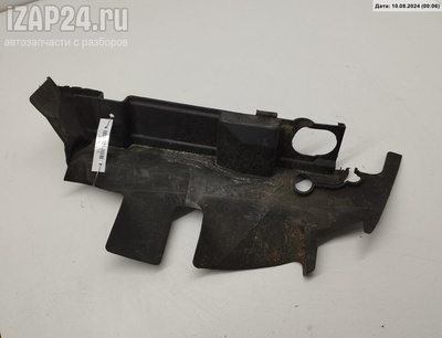 8D0121283E Диффузор (кожух) вентилятора радиатора Audi A6 C5 (1997-2005) 2000