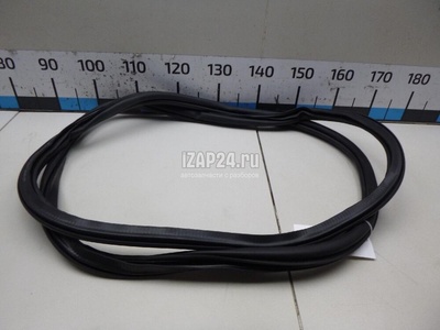 8X3831721B Уплотнитель двери VAG A1 (8X) (2010 - 2018)