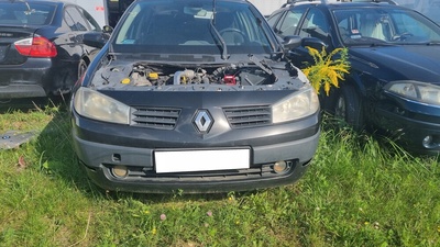 7701474484 бампер передняя megane ii nv676