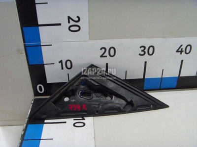 LR045163 Уплотнитель (внутри) Land Rover Range Rover Sport 2013