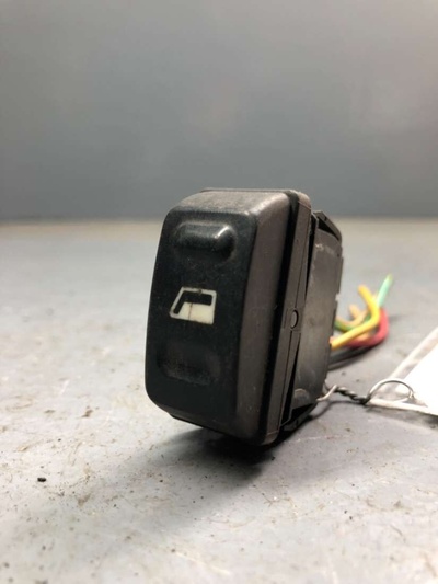 22681 Кнопка стеклоподъемника Citroen Xsara Picasso 2005