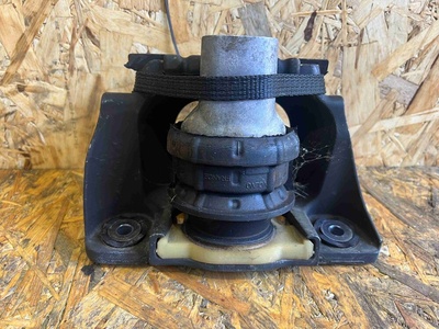 31686885 Подушка крепления двигателя Volvo S60 2019