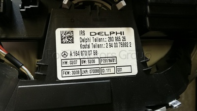 A1648700758 Плафон салона передний мерседес МЛ ML 164 (84P9) MERCEDES BENZ M-Class W164 2009