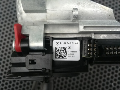 A1644400001 Подрулевой переключатель Mercedes ML GL 164 R 251 (94N11) MERCEDES BENZ M-Class|GL-Class|R-Class W164|X164|W251 2009 ,A1645400144