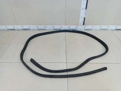 1092740 Уплотнитель багажника Ford Ford Focus 1 1998-2004