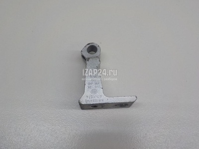 8V5833404C Петля двери VAG Q2 (GA) 2017