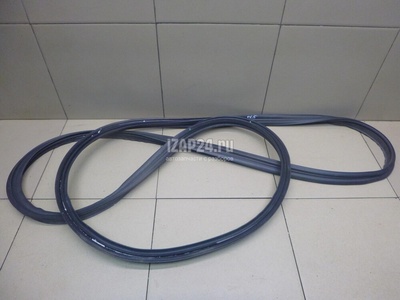KB7W62761 Уплотнитель багажника Mazda CX 5 2017