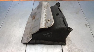058133837A Корпус воздушного фильтра Audi A6 C5/4B 1997
